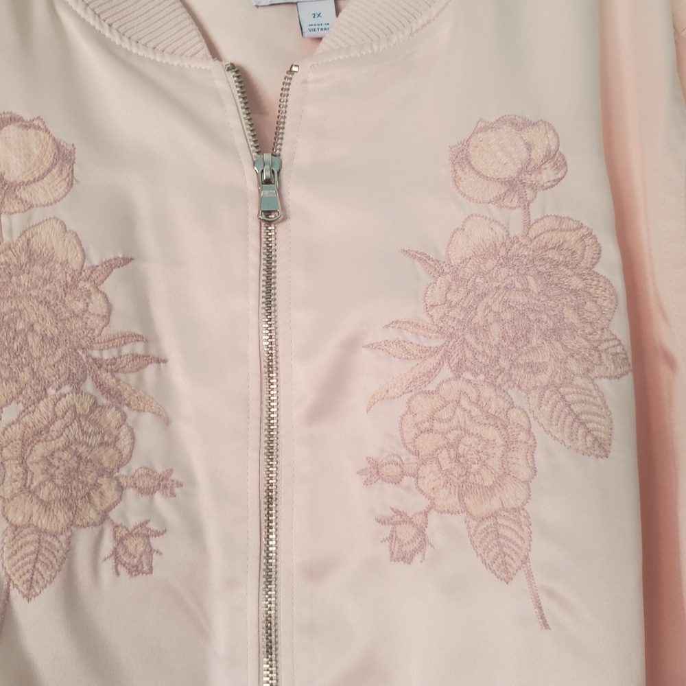 Bomber jacket - Picture 2 of 2
